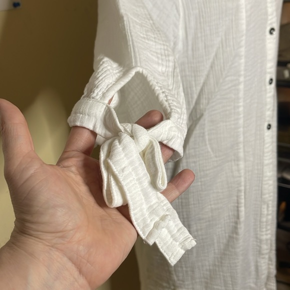 Splendid Maya Gauze Beachy Style Dress, Tie Sleeve - Picture 3 of 6